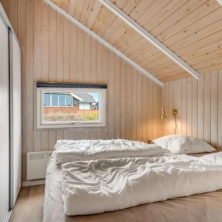 Doris - 150m From The Sea By Interhome Harboør