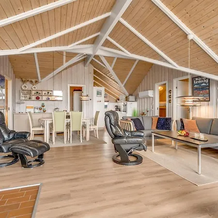 Feriehus Doris - 150m From The Sea By Interhome *