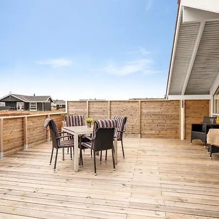 Doris - 150m From The Sea By Interhome Harboør