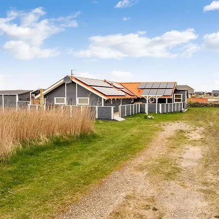 Feriehus Doris - 150m From The Sea By Interhome Harboør